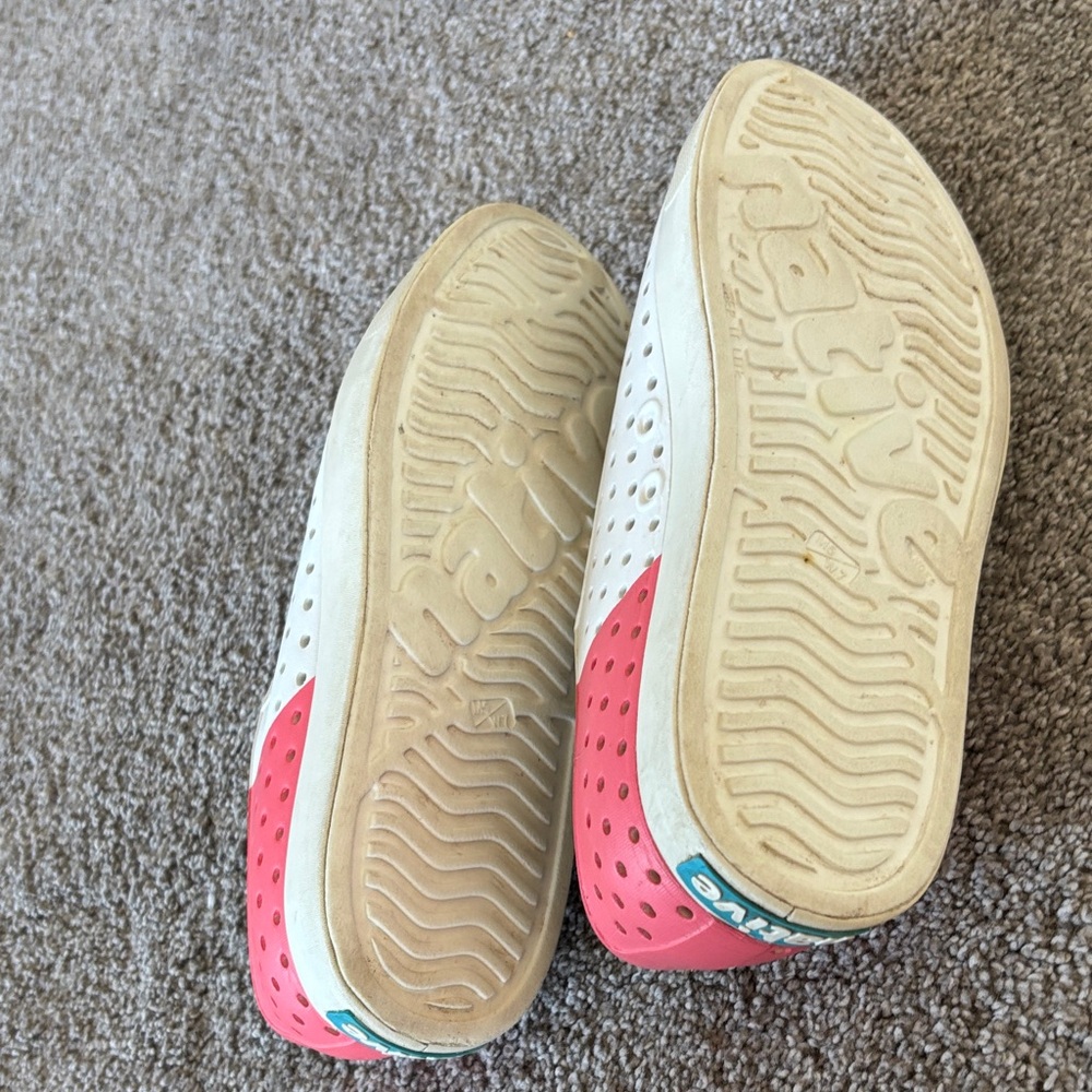 Native Ladies White Slip-On Shoes with Pink - Picture 4 of 4